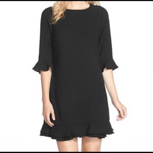 NWT Cece Nordstrom Kate Ruffle Hem Black Shift Dress Size 6